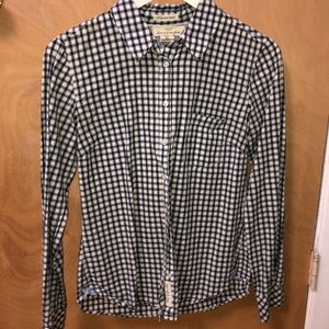 H&M fitted button down